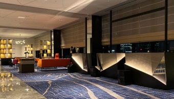 ホテル「大阪エクセルホテル東急」のオリジナル什器家具製作事例