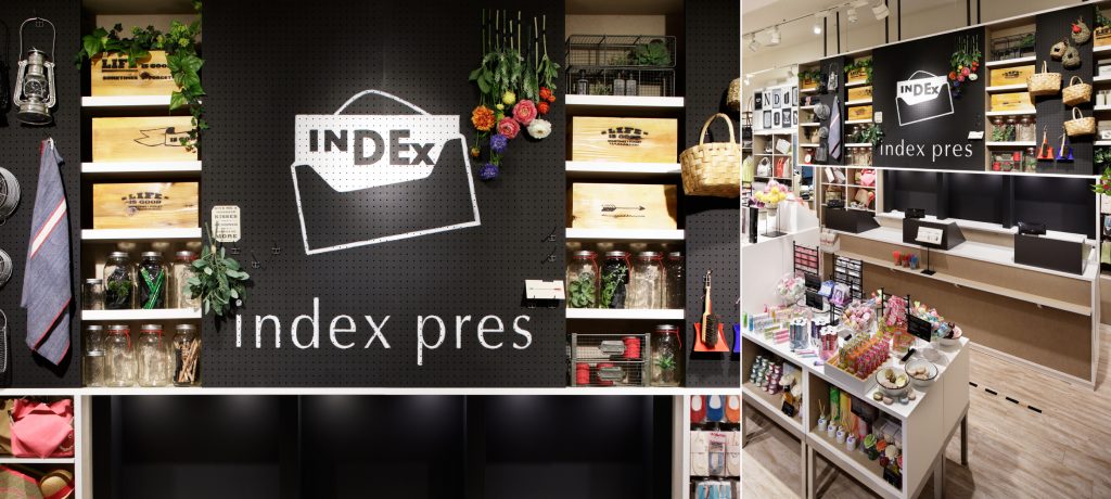 総合ファッションサービスグループ、ワールドグループのファッションブランド「index（インデックス）」が展開する店舗、インデックスプレ渋谷東急東横店の店舗デザイン、内装、VMD、グラフィックデザイン