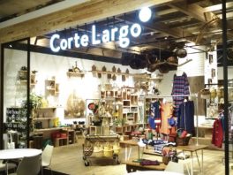 総合ファッションサービスグループ、ワールドグループのファッションブランド「Corte Largo（コルテラルゴ）」の展示会、VMD、ディスプレイ画像